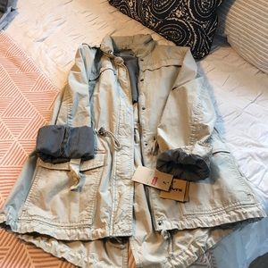Levi’s jacket size small